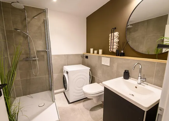 Orangehome Design Zwischen & Zentrum